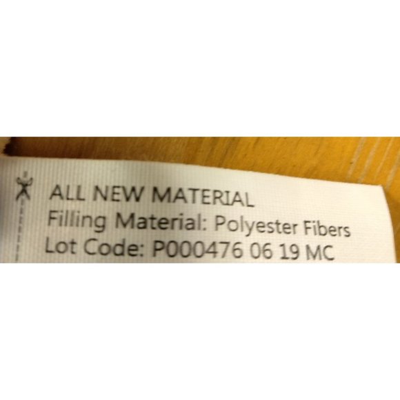 Chewy White Fleece Dogbone Dog Toy Fetch Cuddle Companion Squeaker - Picture 5 of 5